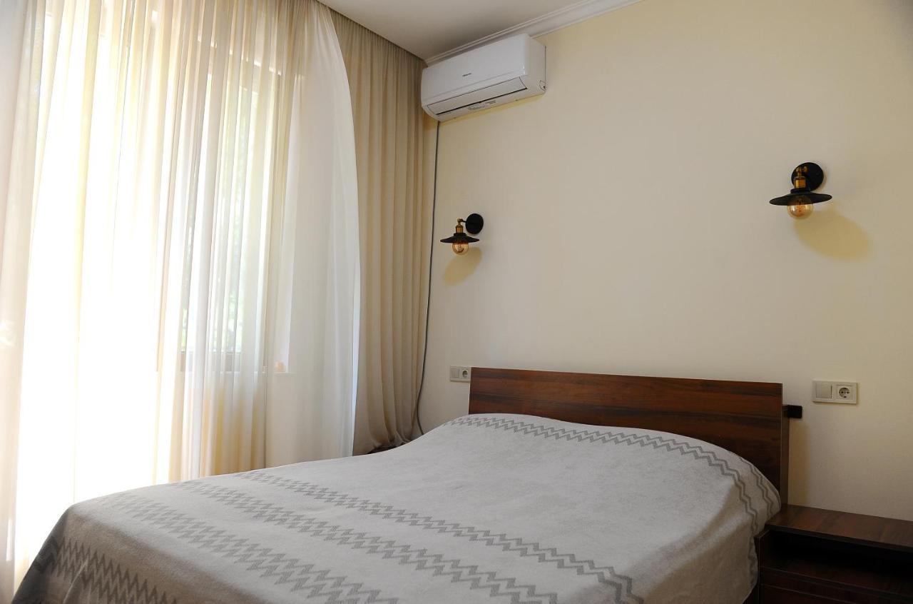 Janika Apartments Tbilisi Esterno foto